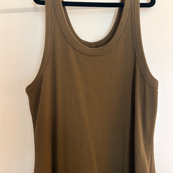 Everlane 90’s Rib Dress - Picture 3 of 3